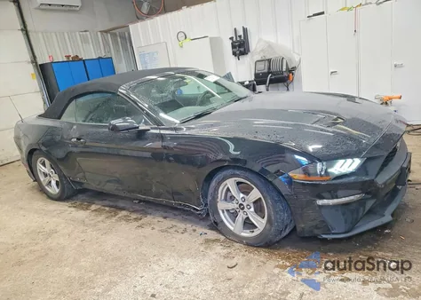 2020 Ford Mustang z USA, uszkodzony, nr VIN 1FATP8UH6L5178323